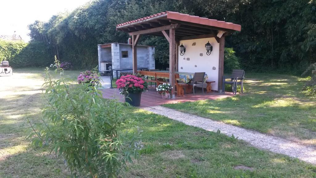 Casa Rural Ibarrondo Etxea Мунгия Екстериор снимка